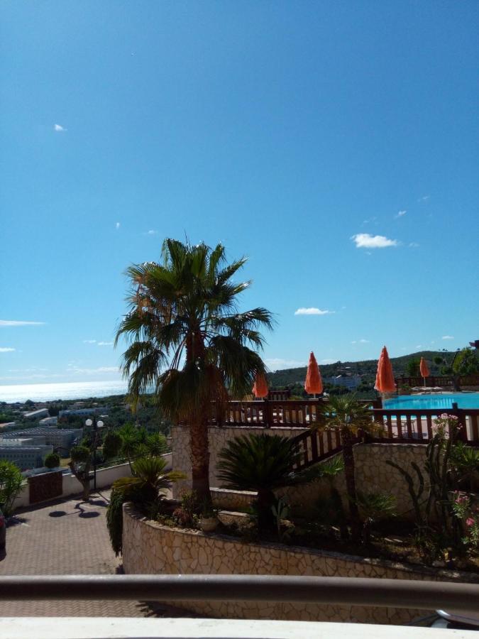 Villa Dei Pini Vieste Buitenkant foto