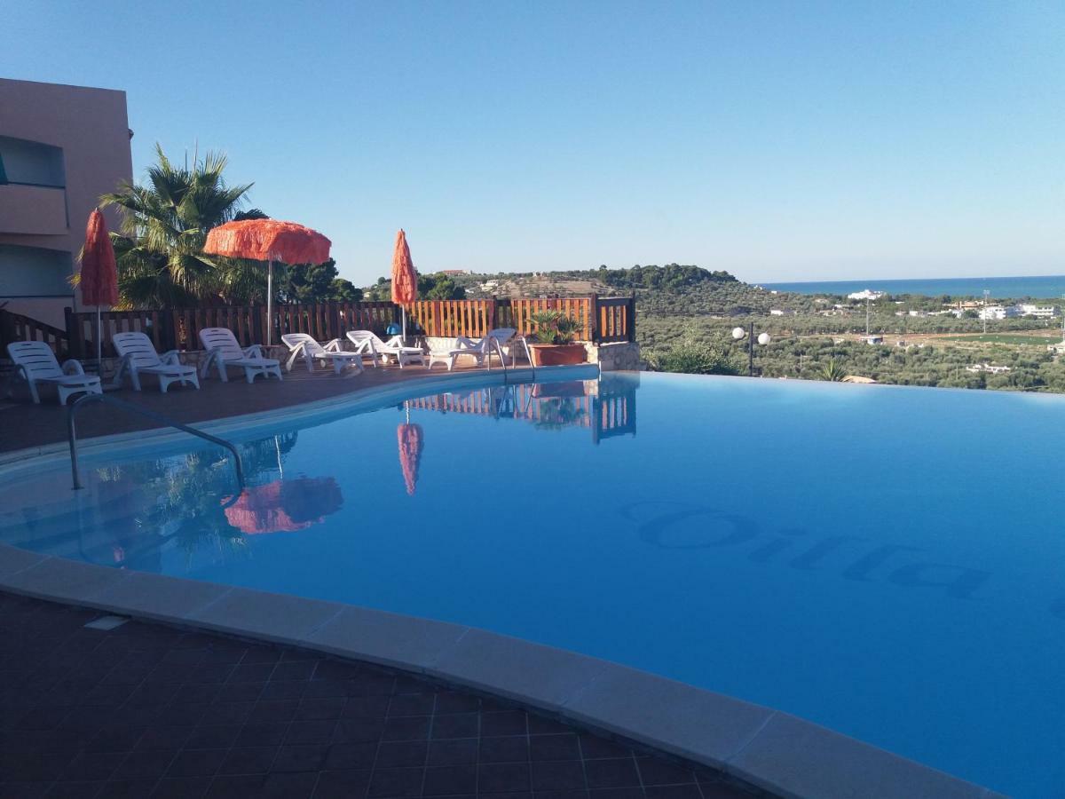 Villa Dei Pini Vieste Buitenkant foto